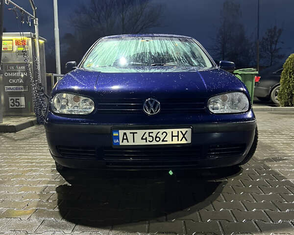 Синій Фольксваген Гольф, об'ємом двигуна 1.39 л та пробігом 169 тис. км за 4000 $, фото 85 на Automoto.ua