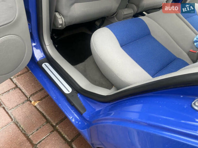 Синий Фольксваген Гольф, объемом двигателя 1.6 л и пробегом 226 тыс. км за 4800 $, фото 21 на Automoto.ua