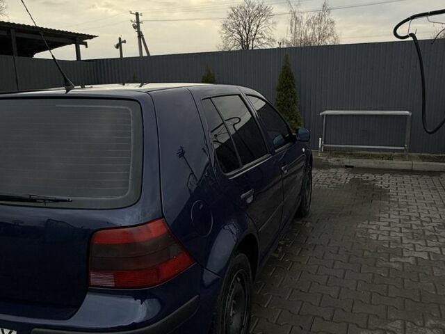 Синий Фольксваген Гольф, объемом двигателя 1.9 л и пробегом 436 тыс. км за 5200 $, фото 4 на Automoto.ua