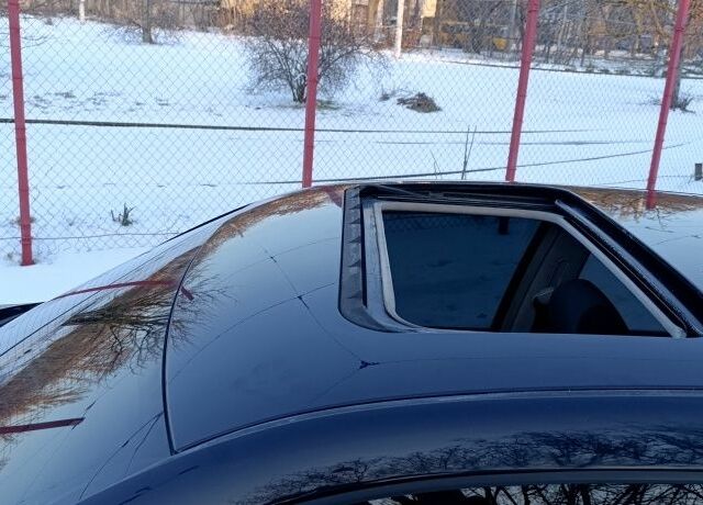 Синий Фольксваген Гольф, объемом двигателя 2 л и пробегом 280 тыс. км за 4600 $, фото 3 на Automoto.ua