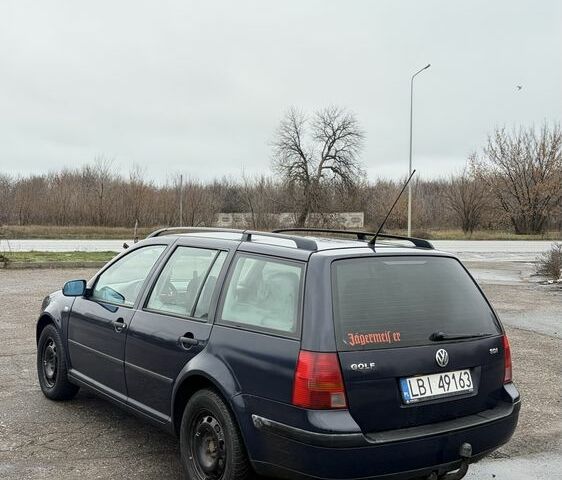 Синий Фольксваген Гольф, объемом двигателя 1.9 л и пробегом 300 тыс. км за 1900 $, фото 6 на Automoto.ua