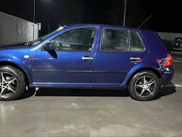 Фольксваген Гольф 2001 в Обухове на Automoto.ua Синий Фольксваген Гольф, объемом двигателя 1.4 л и пробегом 3 тыс. км за 3000 $, фото 3 на Automoto.ua