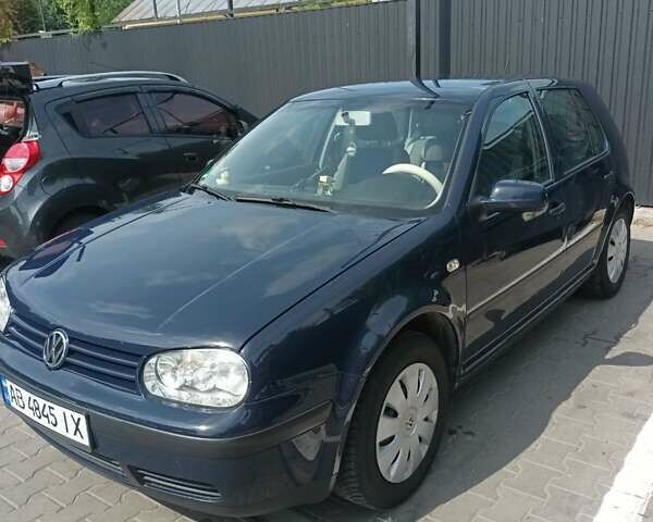 Синій Фольксваген Гольф, об'ємом двигуна 1.39 л та пробігом 325 тис. км за 3500 $, фото 3 на Automoto.ua