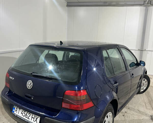 Синій Фольксваген Гольф, об'ємом двигуна 1.39 л та пробігом 169 тис. км за 4000 $, фото 24 на Automoto.ua
