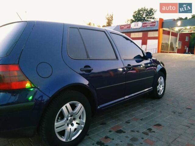 Синий Фольксваген Гольф, объемом двигателя 1.39 л и пробегом 215 тыс. км за 4150 $, фото 8 на Automoto.ua