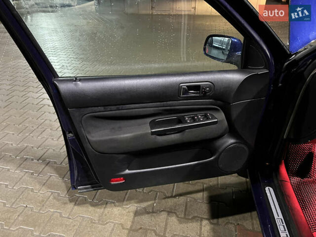 Синій Фольксваген Гольф, об'ємом двигуна 1.39 л та пробігом 169 тис. км за 4000 $, фото 58 на Automoto.ua