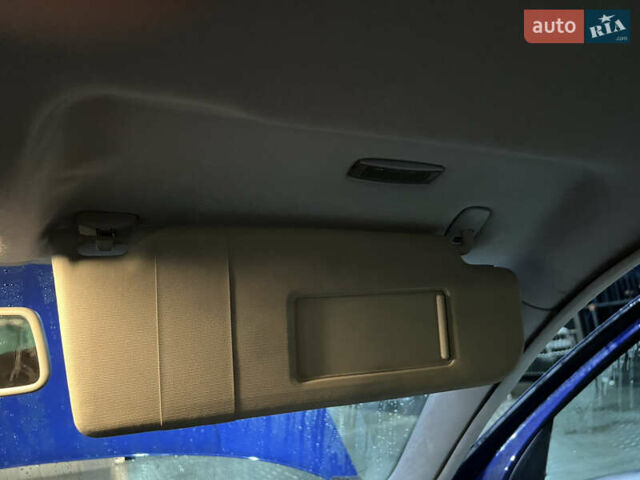 Синій Фольксваген Гольф, об'ємом двигуна 1.39 л та пробігом 169 тис. км за 4000 $, фото 67 на Automoto.ua