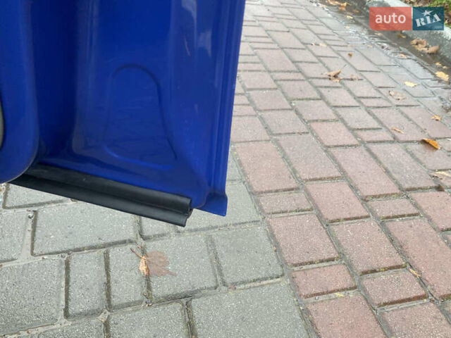 Синий Фольксваген Гольф, объемом двигателя 1.6 л и пробегом 226 тыс. км за 4800 $, фото 12 на Automoto.ua
