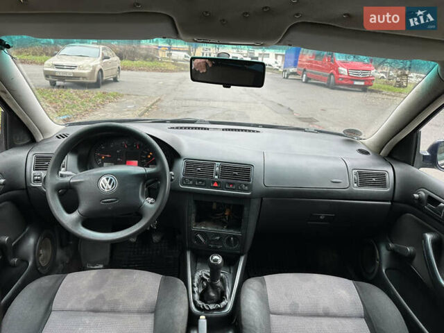 Синий Фольксваген Гольф, объемом двигателя 1.9 л и пробегом 337 тыс. км за 2850 $, фото 37 на Automoto.ua