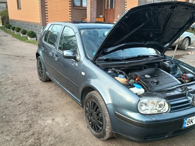 Синій Фольксваген Гольф, об'ємом двигуна 1.6 л та пробігом 228 тис. км за 4999 $, фото 1 на Automoto.ua