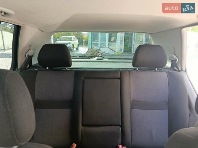 Синий Фольксваген Гольф, объемом двигателя 1.98 л и пробегом 233 тыс. км за 4600 $, фото 10 на Automoto.ua