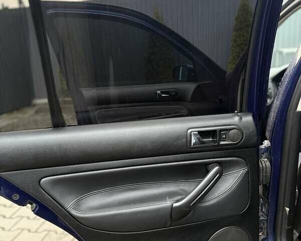 Синий Фольксваген Гольф, объемом двигателя 1.9 л и пробегом 436 тыс. км за 5200 $, фото 16 на Automoto.ua