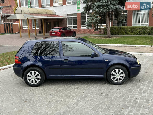 Синий Фольксваген Гольф, объемом двигателя 1.39 л и пробегом 233 тыс. км за 3850 $, фото 31 на Automoto.ua