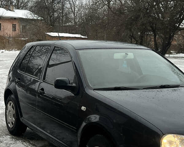 Синий Фольксваген Гольф, объемом двигателя 1.39 л и пробегом 223 тыс. км за 2950 $, фото 2 на Automoto.ua