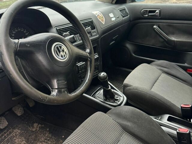 Синій Фольксваген Гольф, об'ємом двигуна 1.9 л та пробігом 260 тис. км за 2200 $, фото 3 на Automoto.ua