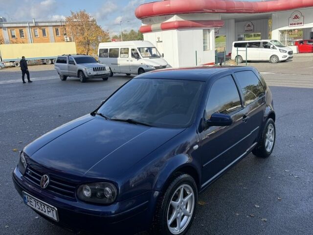 Синій Фольксваген Гольф, об'ємом двигуна 2.3 л та пробігом 260 тис. км за 2250 $, фото 1 на Automoto.ua