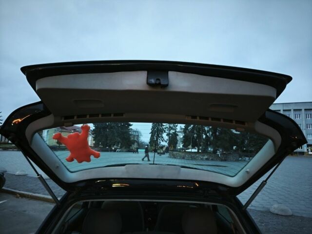 Синій Фольксваген Гольф, об'ємом двигуна 1.4 л та пробігом 355 тис. км за 3700 $, фото 18 на Automoto.ua