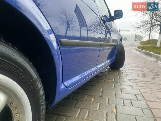 Синий Фольксваген Гольф, объемом двигателя 1.6 л и пробегом 226 тыс. км за 4800 $, фото 7 на Automoto.ua