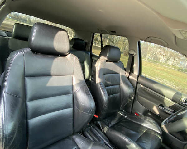 Синий Фольксваген Гольф, объемом двигателя 1.6 л и пробегом 380 тыс. км за 3500 $, фото 11 на Automoto.ua