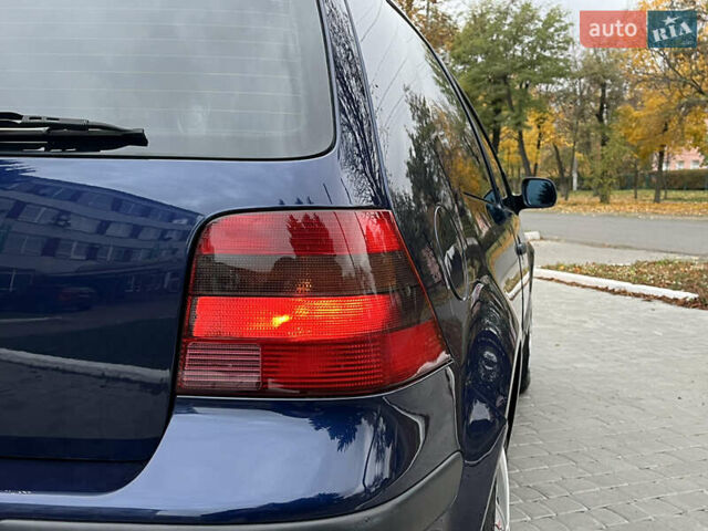 Синий Фольксваген Гольф, объемом двигателя 1.39 л и пробегом 233 тыс. км за 3850 $, фото 38 на Automoto.ua