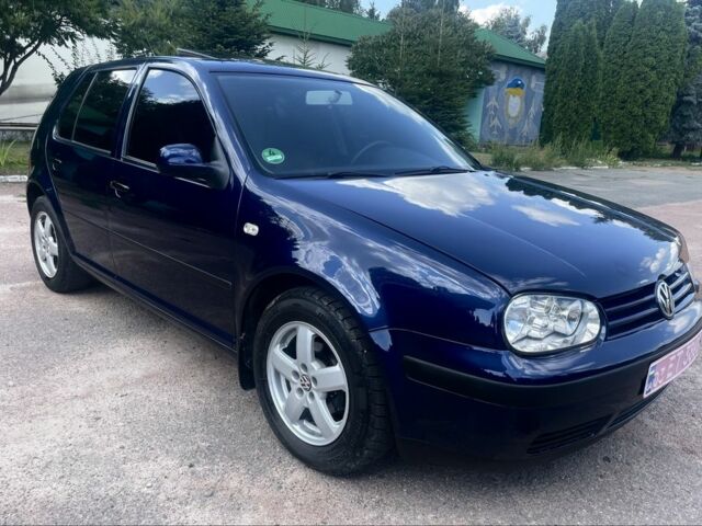 Синий Фольксваген Гольф, объемом двигателя 1.6 л и пробегом 230 тыс. км за 4199 $, фото 6 на Automoto.ua