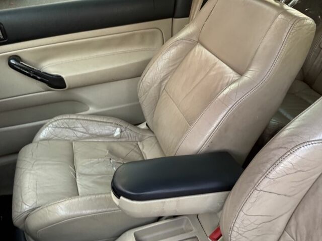 Синій Фольксваген Гольф, об'ємом двигуна 2.3 л та пробігом 260 тис. км за 2250 $, фото 10 на Automoto.ua