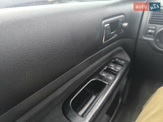 Синій Фольксваген Гольф, об'ємом двигуна 1.6 л та пробігом 220 тис. км за 3850 $, фото 15 на Automoto.ua