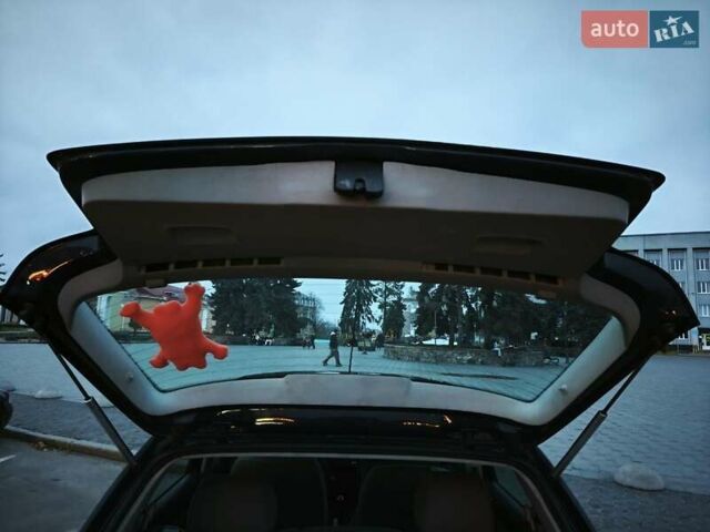 Синій Фольксваген Гольф, об'ємом двигуна 1.39 л та пробігом 325 тис. км за 3500 $, фото 21 на Automoto.ua