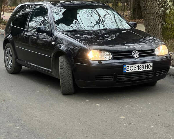 Синий Фольксваген Гольф, объемом двигателя 1.98 л и пробегом 281 тыс. км за 3550 $, фото 2 на Automoto.ua