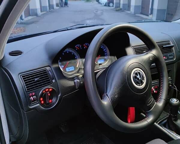 Фольксваген Гольф 2002 в Виннице на Automoto.ua Синий Фольксваген Гольф, объемом двигателя 1.6 л и пробегом 242 тыс. км за 5300 $, фото 18 на Automoto.ua