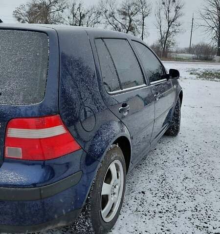 Синий Фольксваген Гольф, объемом двигателя 1.6 л и пробегом 259 тыс. км за 4000 $, фото 8 на Automoto.ua