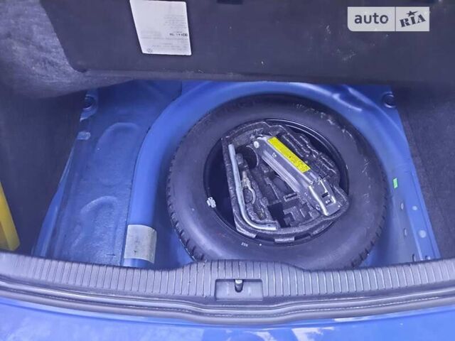 Синій Фольксваген Гольф, об'ємом двигуна 1.39 л та пробігом 176 тис. км за 4100 $, фото 66 на Automoto.ua