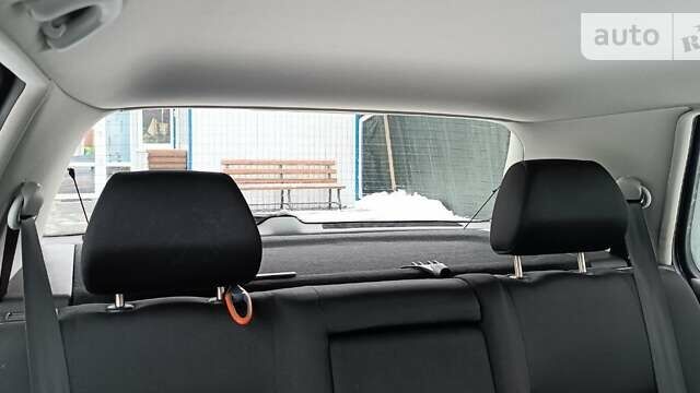 Синий Фольксваген Гольф, объемом двигателя 1.39 л и пробегом 190 тыс. км за 4500 $, фото 28 на Automoto.ua