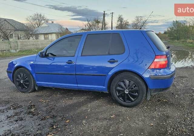 Синий Фольксваген Гольф, объемом двигателя 1.39 л и пробегом 235 тыс. км за 3200 $, фото 7 на Automoto.ua