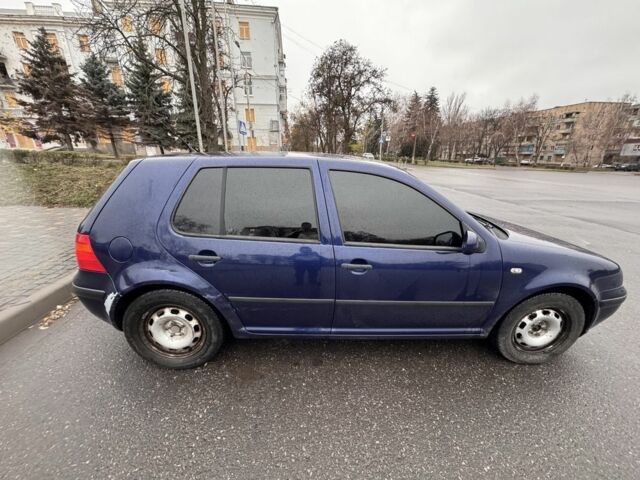 Синій Фольксваген Гольф, об'ємом двигуна 1.9 л та пробігом 342 тис. км за 2400 $, фото 3 на Automoto.ua