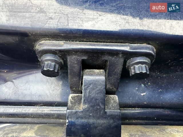 Синий Фольксваген Гольф, объемом двигателя 1.6 л и пробегом 256 тыс. км за 4499 $, фото 24 на Automoto.ua