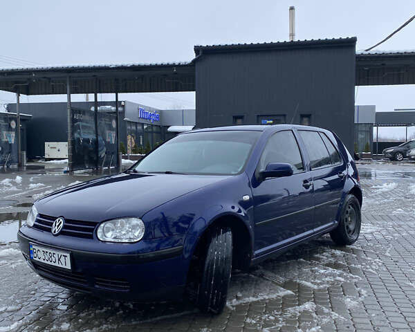 Синий Фольксваген Гольф, объемом двигателя 1.39 л и пробегом 350 тыс. км за 2599 $, фото 5 на Automoto.ua
