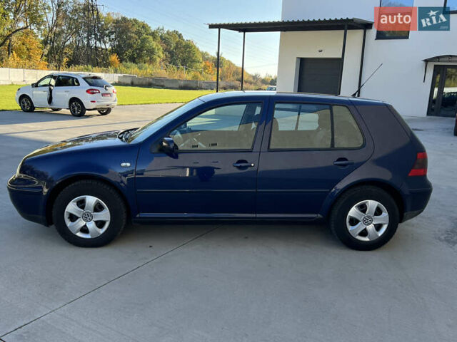 Синий Фольксваген Гольф, объемом двигателя 1.6 л и пробегом 284 тыс. км за 5350 $, фото 10 на Automoto.ua