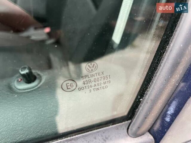 Синий Фольксваген Гольф, объемом двигателя 1.39 л и пробегом 220 тыс. км за 5150 $, фото 62 на Automoto.ua