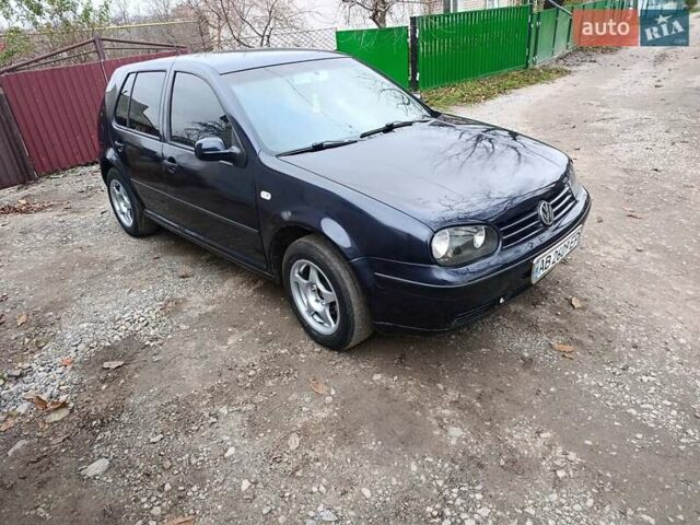 Синий Фольксваген Гольф, объемом двигателя 1.4 л и пробегом 350 тыс. км за 2950 $, фото 3 на Automoto.ua