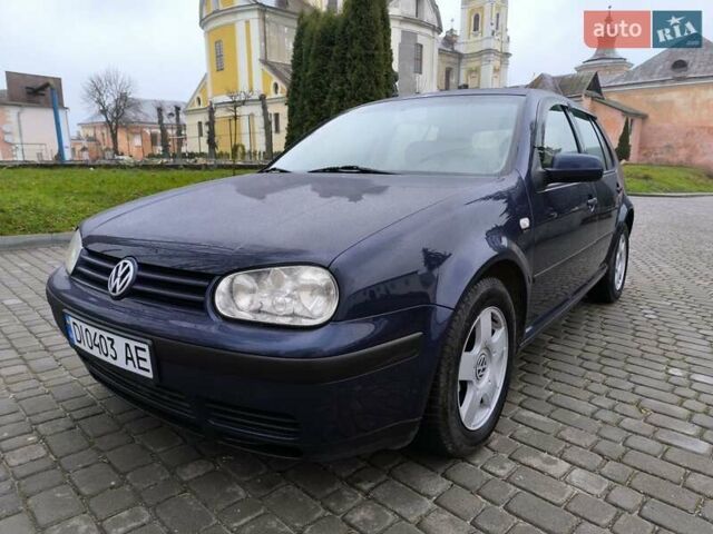 Синий Фольксваген Гольф, объемом двигателя 1.6 л и пробегом 235 тыс. км за 4700 $, фото 5 на Automoto.ua
