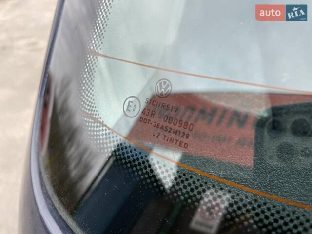 Синий Фольксваген Гольф, объемом двигателя 1.39 л и пробегом 220 тыс. км за 5150 $, фото 59 на Automoto.ua