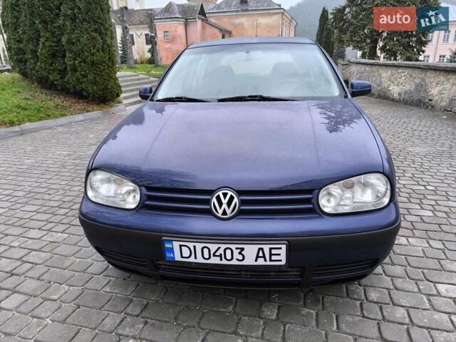 Синий Фольксваген Гольф, объемом двигателя 1.6 л и пробегом 235 тыс. км за 4700 $, фото 10 на Automoto.ua