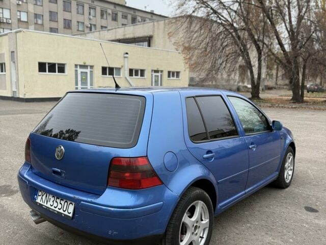 Синий Фольксваген Гольф, объемом двигателя 1.9 л и пробегом 300 тыс. км за 2900 $, фото 6 на Automoto.ua