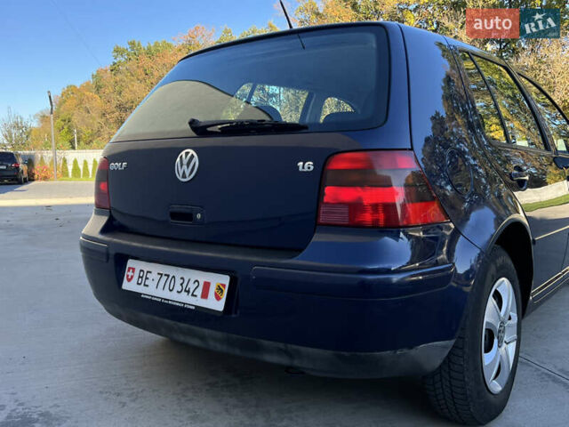 Синий Фольксваген Гольф, объемом двигателя 1.6 л и пробегом 284 тыс. км за 5350 $, фото 27 на Automoto.ua