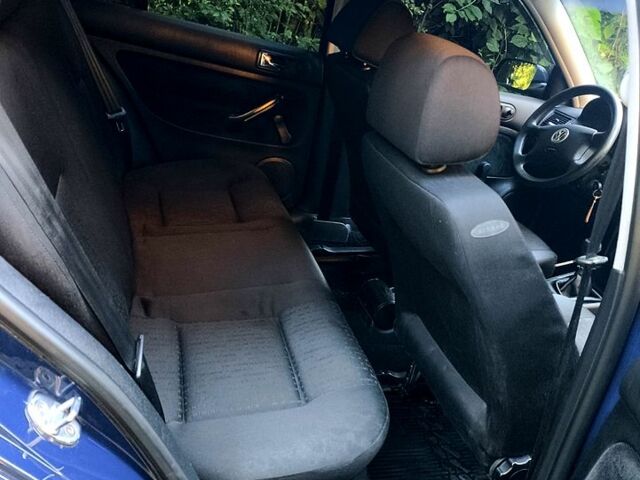 Синий Фольксваген Гольф, объемом двигателя 1.4 л и пробегом 229 тыс. км за 4100 $, фото 2 на Automoto.ua