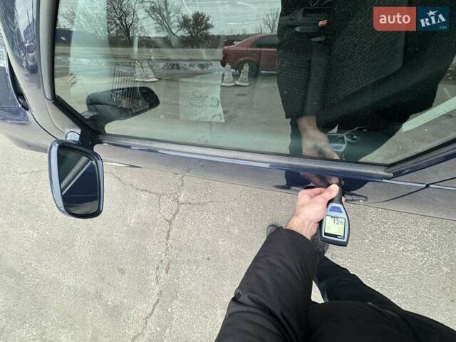 Синий Фольксваген Гольф, объемом двигателя 1.39 л и пробегом 220 тыс. км за 5150 $, фото 75 на Automoto.ua