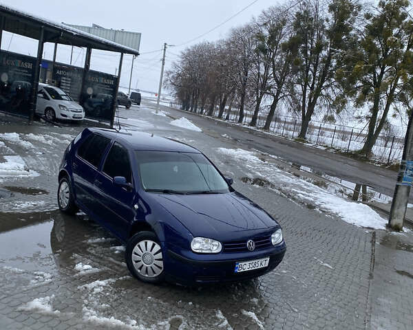 Синий Фольксваген Гольф, объемом двигателя 1.39 л и пробегом 350 тыс. км за 2599 $, фото 8 на Automoto.ua