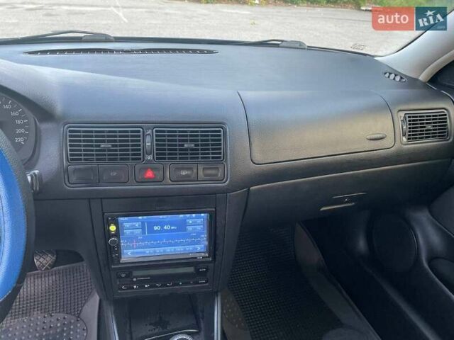 Синій Фольксваген Гольф, об'ємом двигуна 1.39 л та пробігом 270 тис. км за 4450 $, фото 7 на Automoto.ua