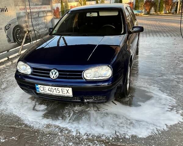 Синий Фольксваген Гольф, объемом двигателя 1.6 л и пробегом 188 тыс. км за 4850 $, фото 1 на Automoto.ua